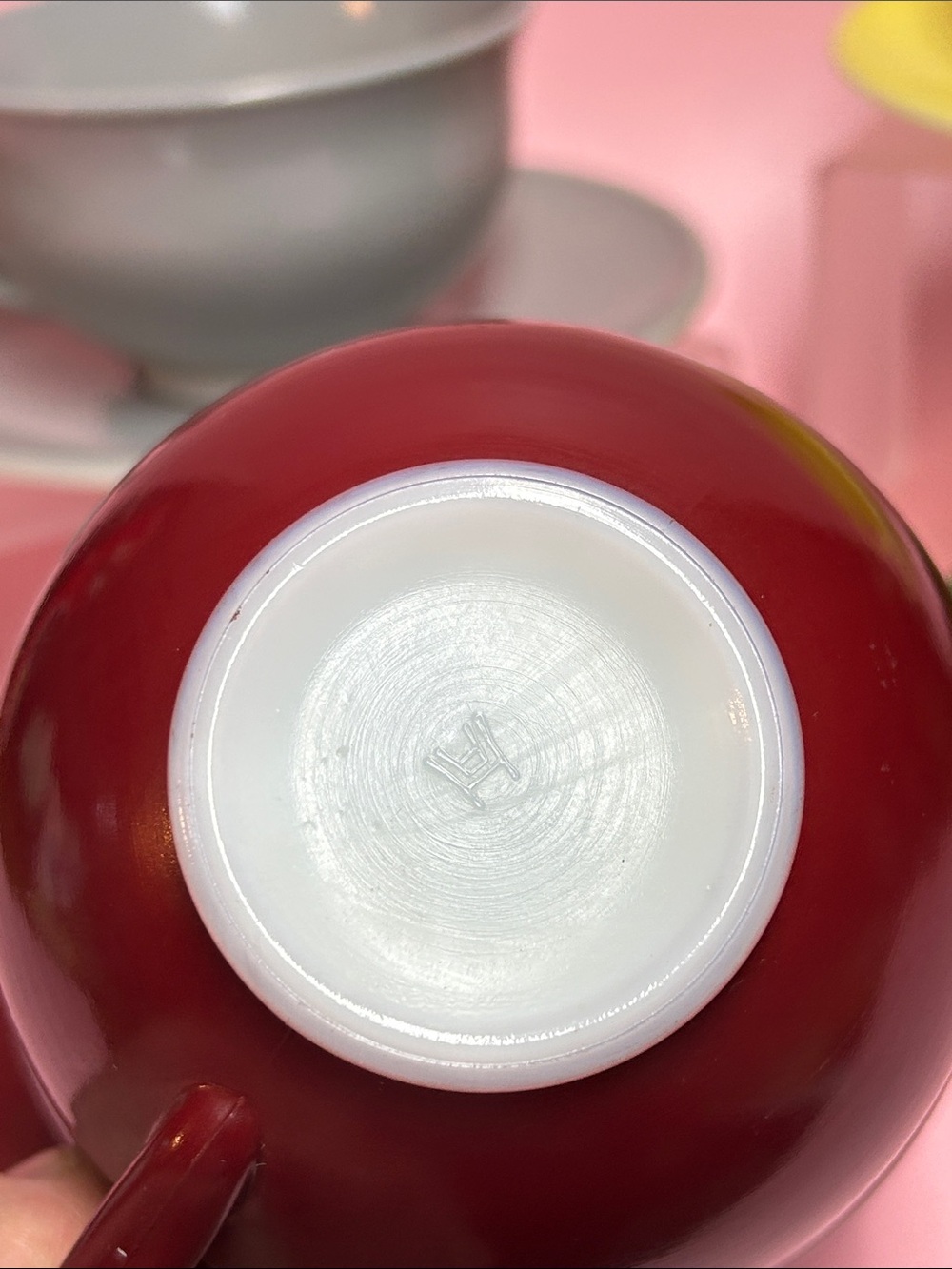 Vintage Hazel Atlas Milk Glass Ovide Platonite Set of 4 Cups & Saucers 
Colorful - Picture 5 of 5